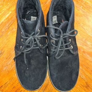 American eagle slipper boots shoes